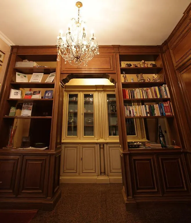 Bed and Breakfast Number60 Fiumicino
