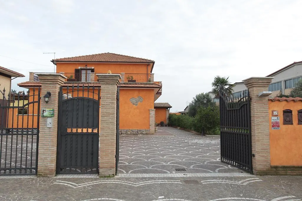 Bed and Breakfast Number60 Fiumicino Bed & Breakfast
